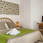 Отель Mida 3*