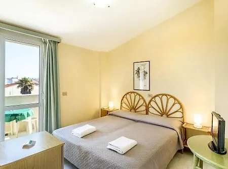 Hotel Mida 3*