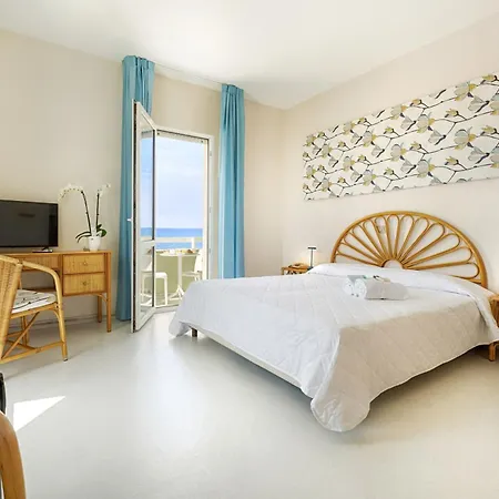 Hotel Mida