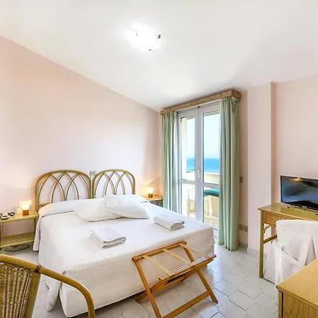 Mida 3* Scoglitti