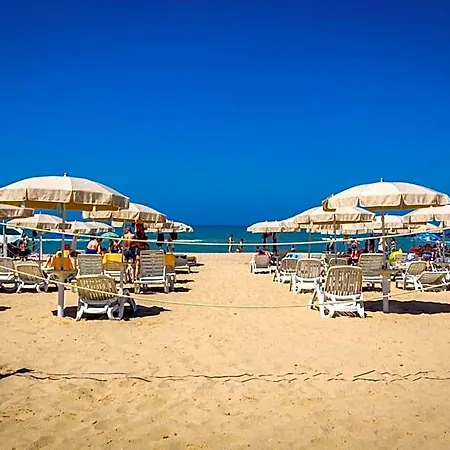 Hotell Mida 3*