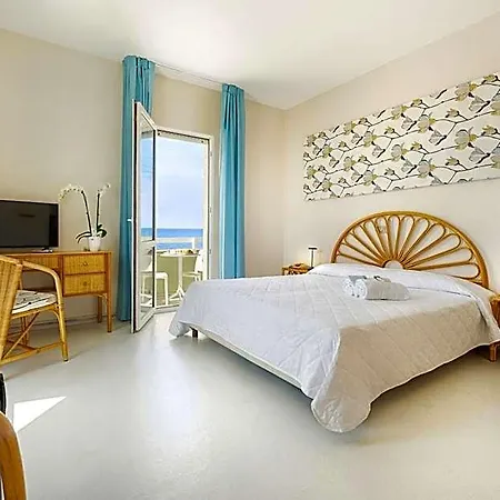 Hotel Mida